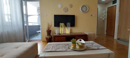 Bulevar Oslobođenja | 4zida.rs