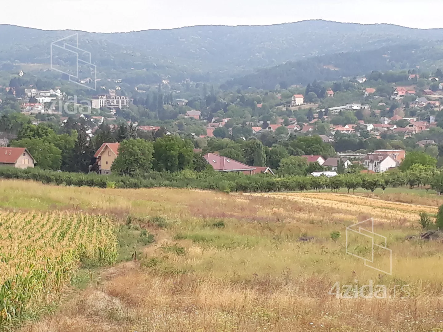 Građevinsko zemljište | 4zida