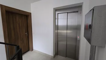 Cara Dušana 124A | 4zida.rs