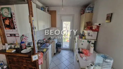 Dušana Uroševića | 4zida.rs