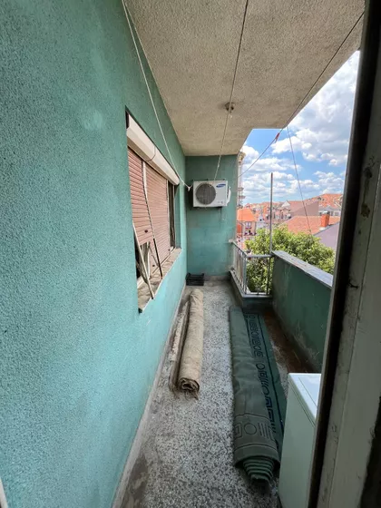 Jug Bogdana 5 | 4zida.rs