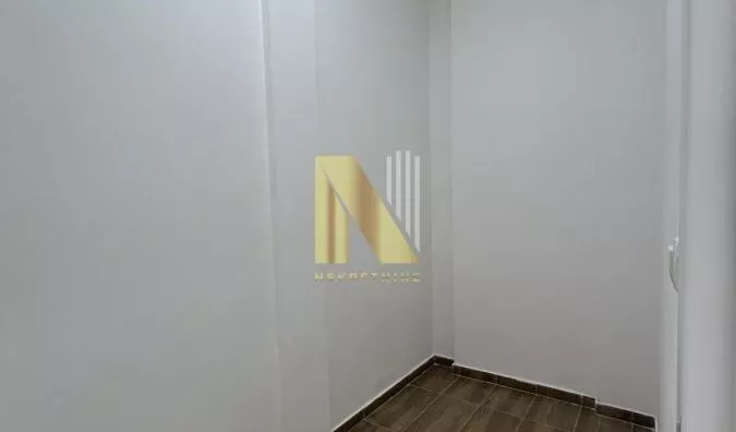 Lokal | 4zida