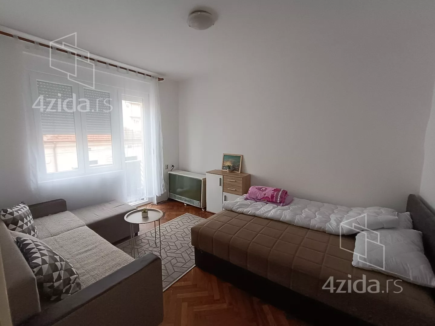 Garsonjera | 4zida
