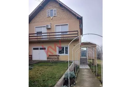 Vojvode Mišića | 4zida.rs