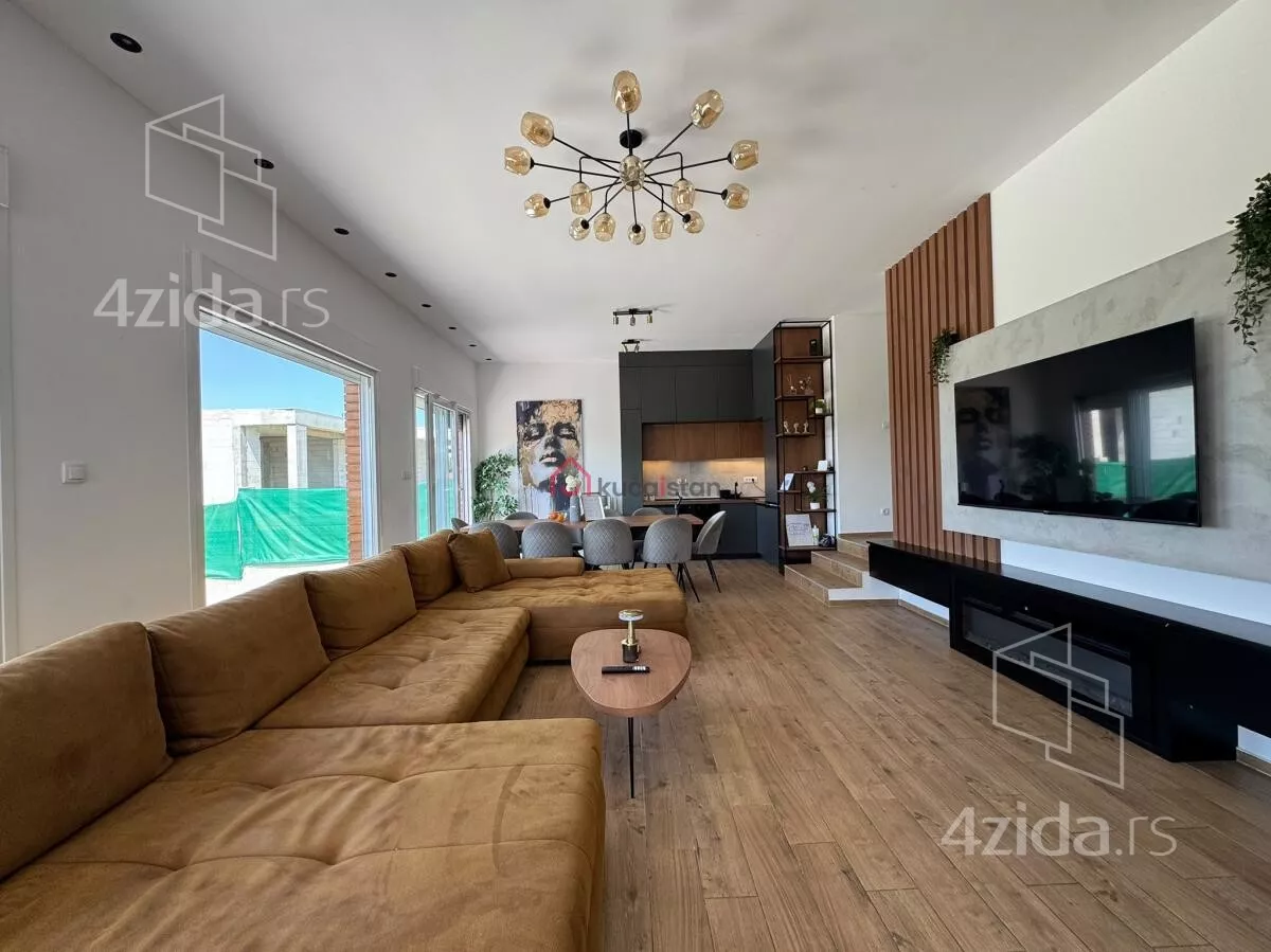 Kuća | 4zida