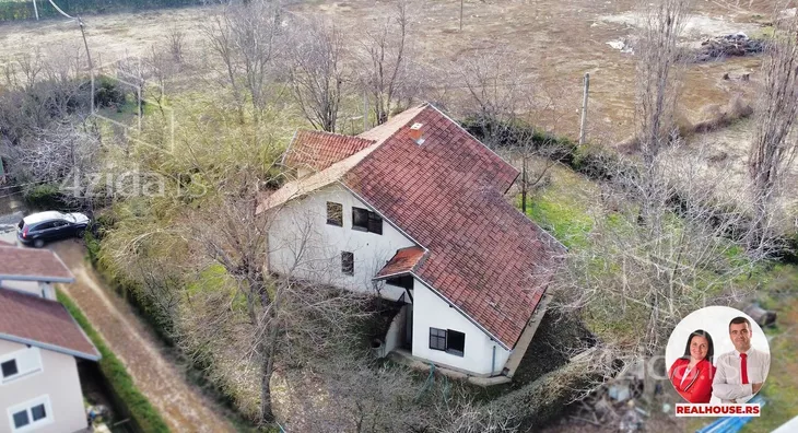 3-etažna kuća | 4zida