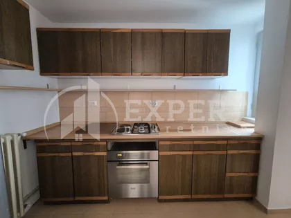 Cara Dušana | 4zida.rs