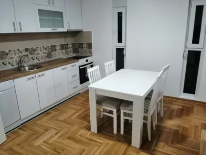 Pantelej | 4zida.rs
