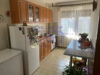 Bulevar Patrijarha Pavla (Somborski Bulevar) | 4zida.rs