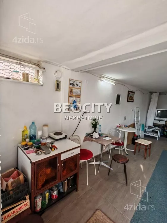 Garaža/Parking | 4zida