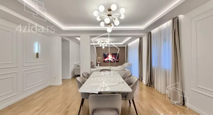 Četvorosoban stan | 4zida