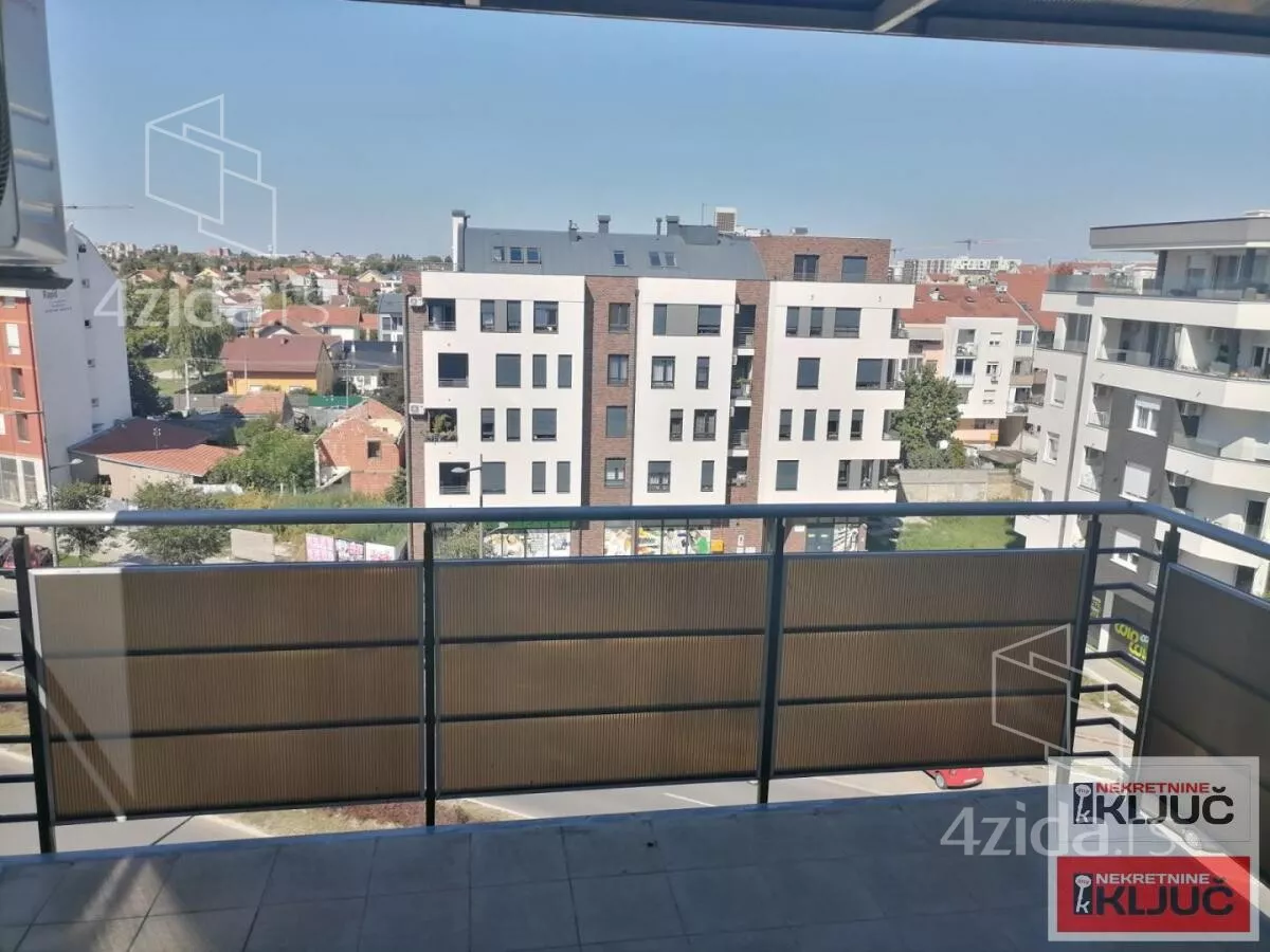 Garsonjera | 4zida