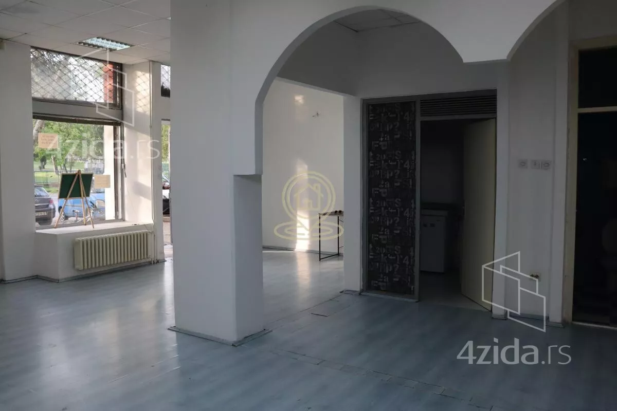 Poslovni prostor | 4zida