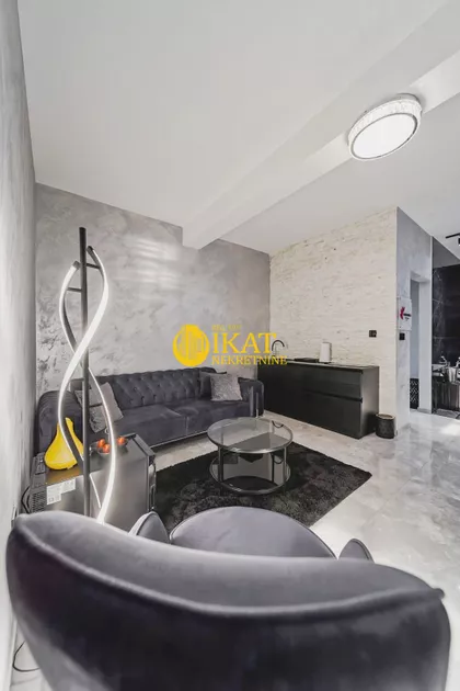 Vojvode Vlahovića | 4zida.rs