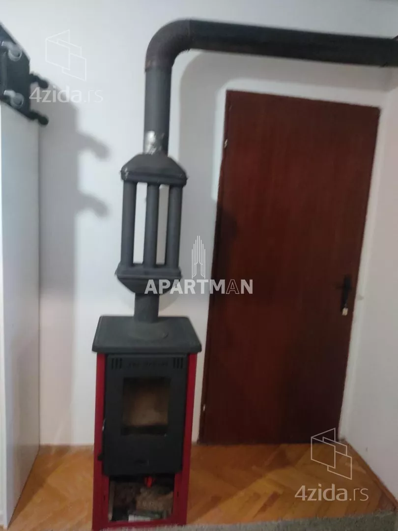 Četvoroiposoban stan | 4zida