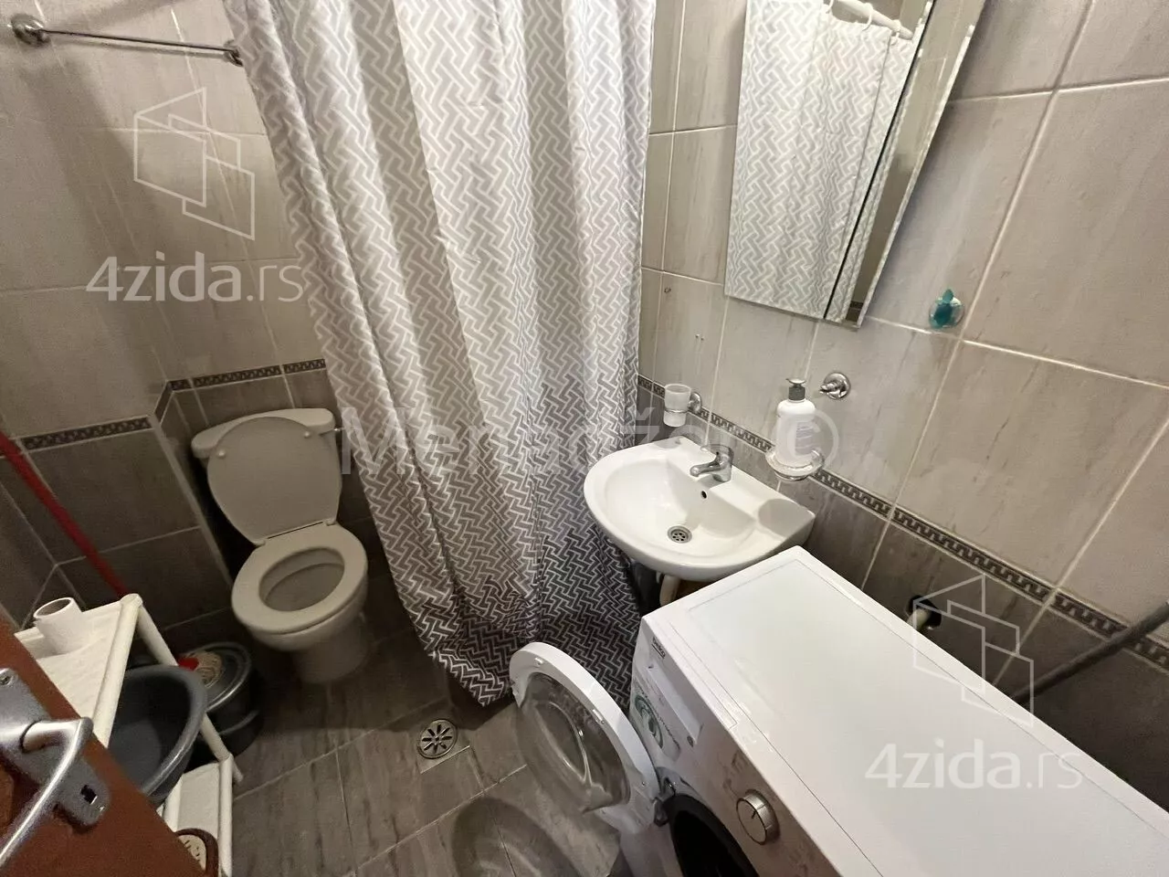 Garsonjera | 4zida