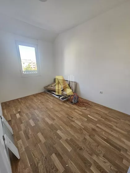 Podbara | 4zida.rs