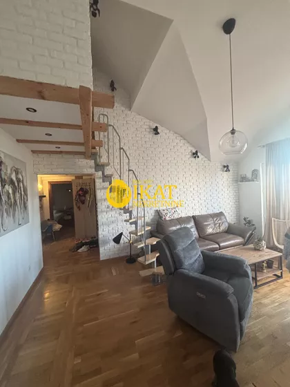 Darinke Jevrić | 4zida.rs