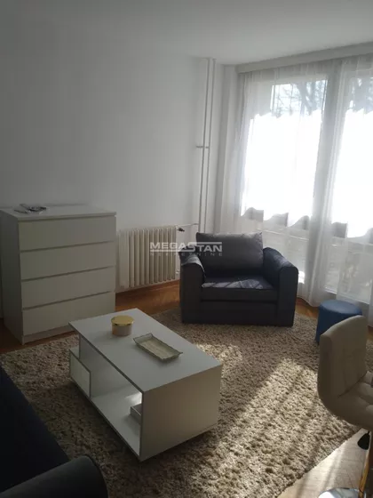Ustanička | 4zida.rs