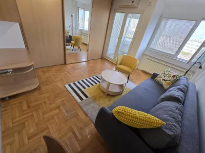 Jurija Gagarina | 4zida.rs