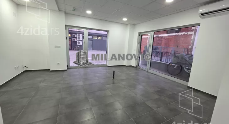 Poslovni prostor | 4zida