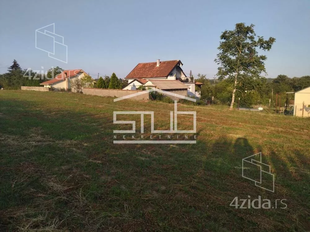 Građevinsko zemljište | 4zida