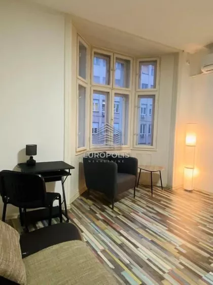 Trg Nikole Pašića | 4zida.rs