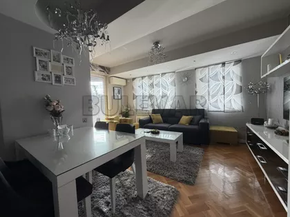 Njegoševa | 4zida.rs