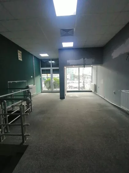 Bulevar Cara Lazara | 4zida.rs