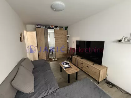 Stara Bežanija | 4zida.rs