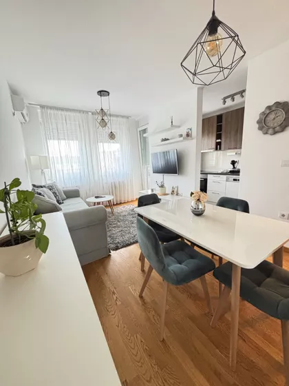 Nova Detelinara | 4zida.rs