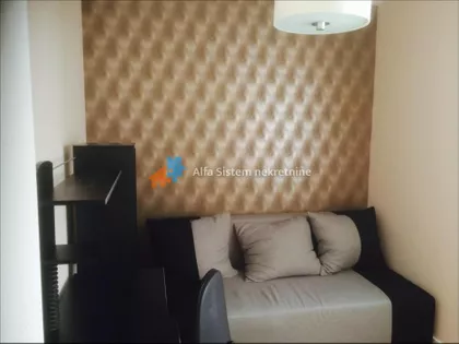 Vukov Spomenik | 4zida.rs