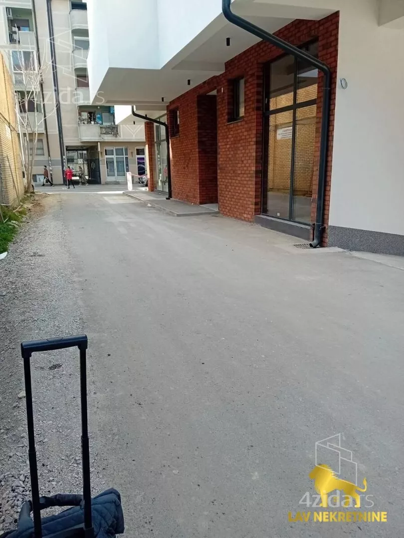 Garaža | 4zida