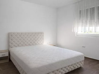 Krušedolska bb | 4zida.rs