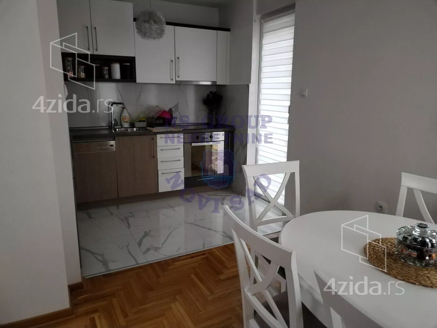 Troiposoban stan | 4zida