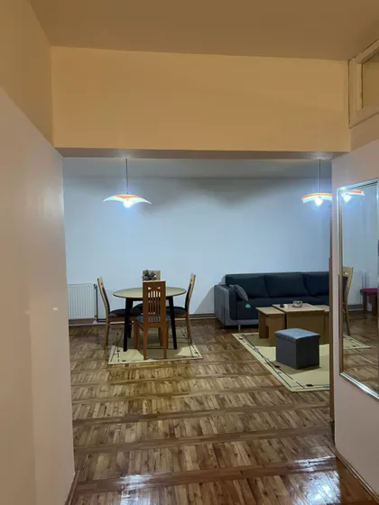 Bana Ivaniša | 4zida.rs