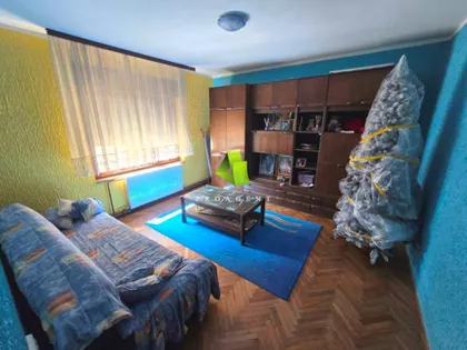 Nikola Tesla | 4zida.rs