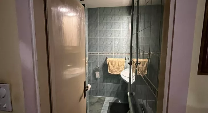 Šestosoban stan | 4zida