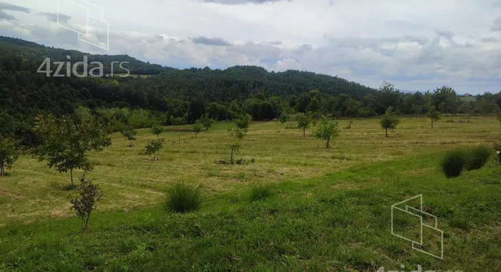 Plac | 4zida