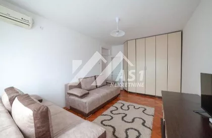 Vojvođanska | 4zida.rs