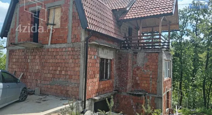 Kuća | 4zida