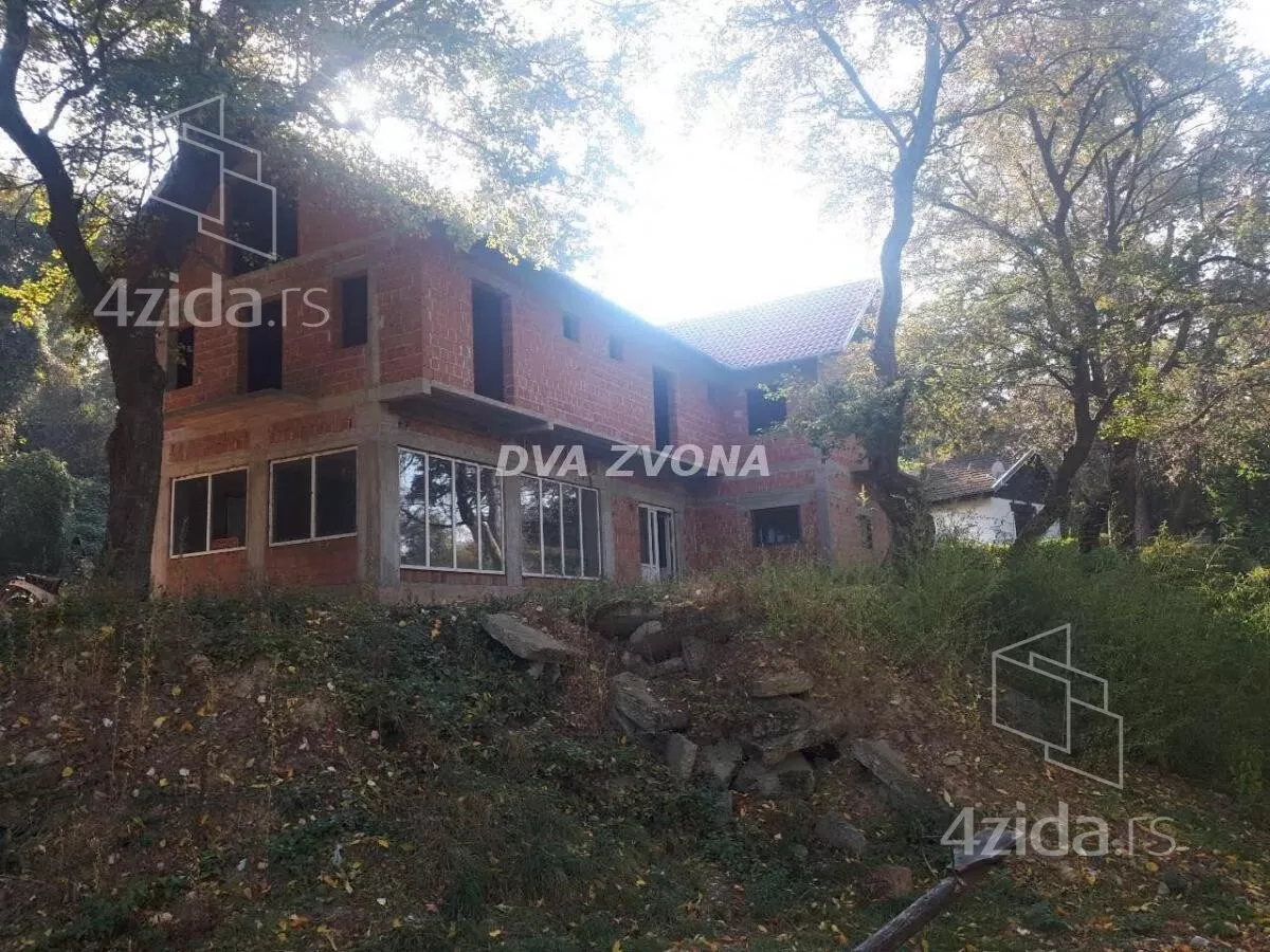 Kuća | 4zida