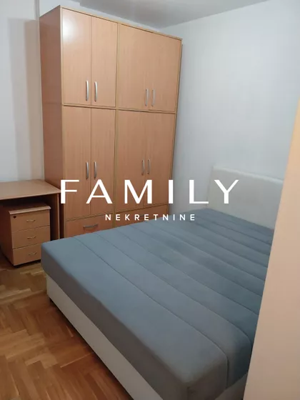 Bulevar Patrijarha Pavla (Somborski Bulevar) | 4zida.rs