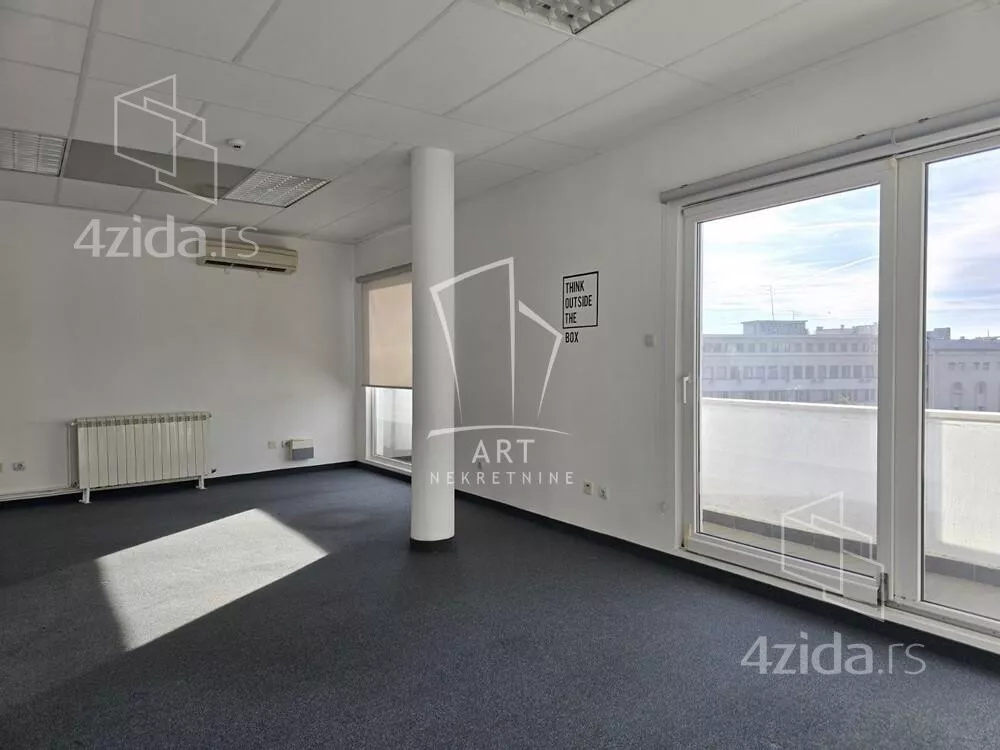 Poslovni prostor | 4zida
