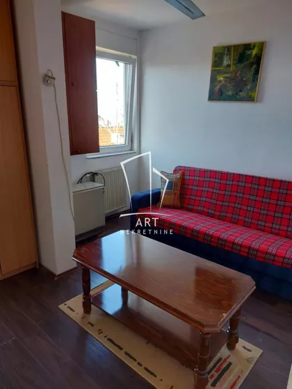 Miklošićeva | 4zida.rs