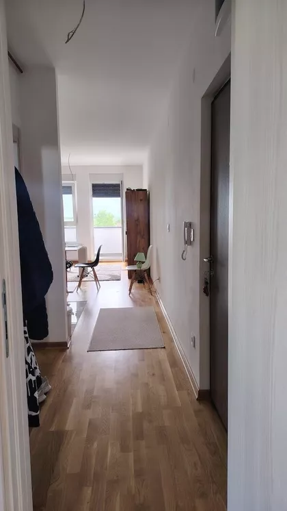 Karađorđeva | 4zida.rs