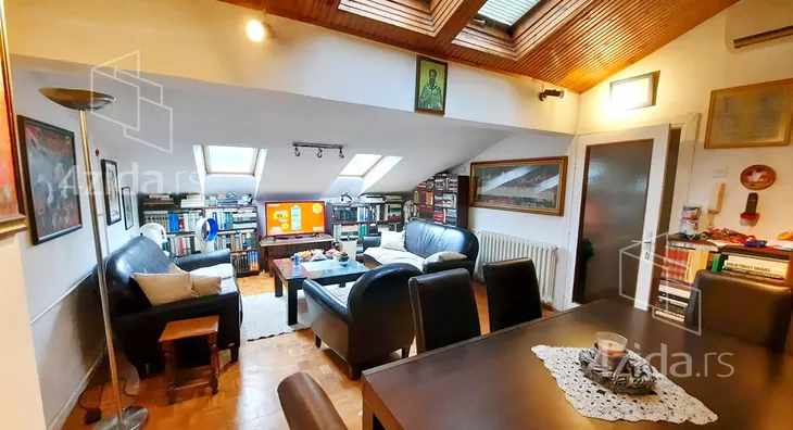 Petosoban stan | 4zida