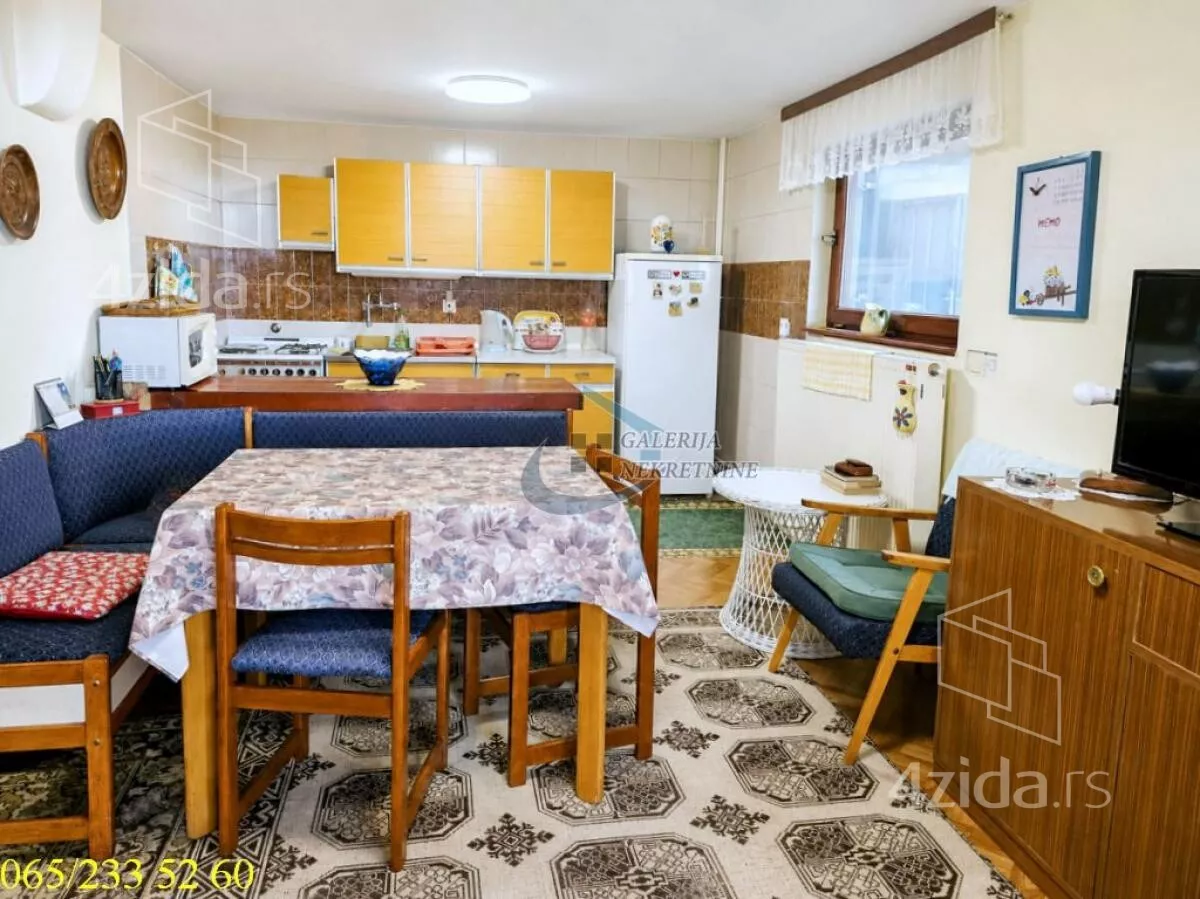 Kuća | 4zida