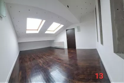 Prve Pruge | 4zida.rs