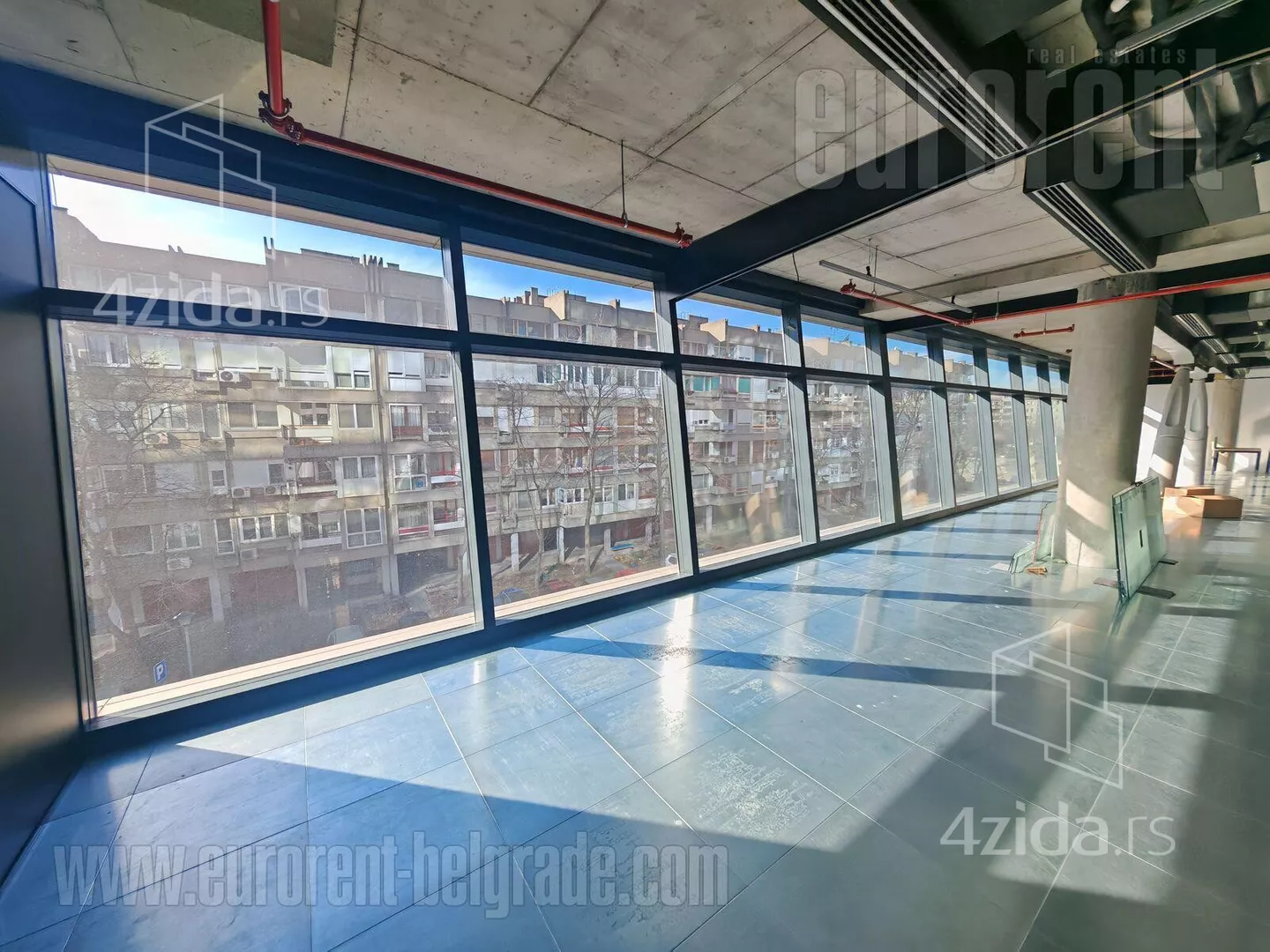 Poslovni prostor | 4zida